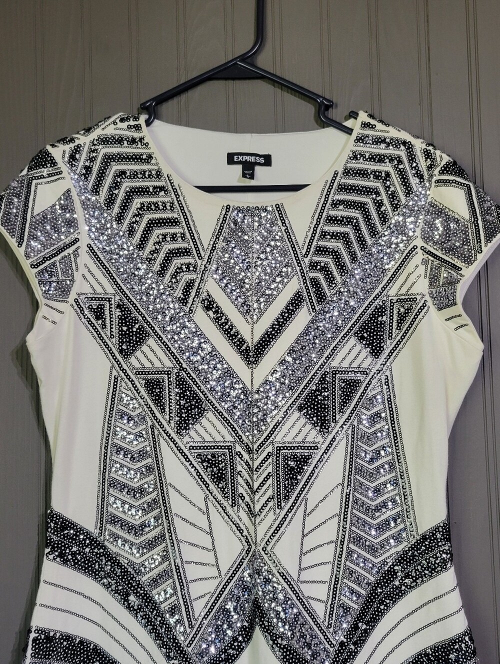 Express Short Sleeve Sheath Dress Sequined Geometric Pattern White Women's Large - Picture 4 of 7